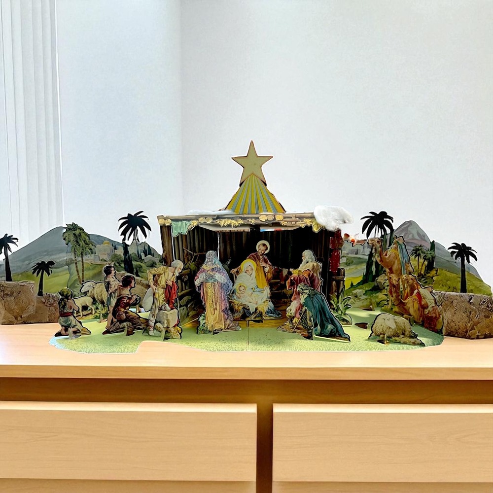 Vintage Made in the USA 1938 Lithograph Cardboard Nativity Christmas Decor‎